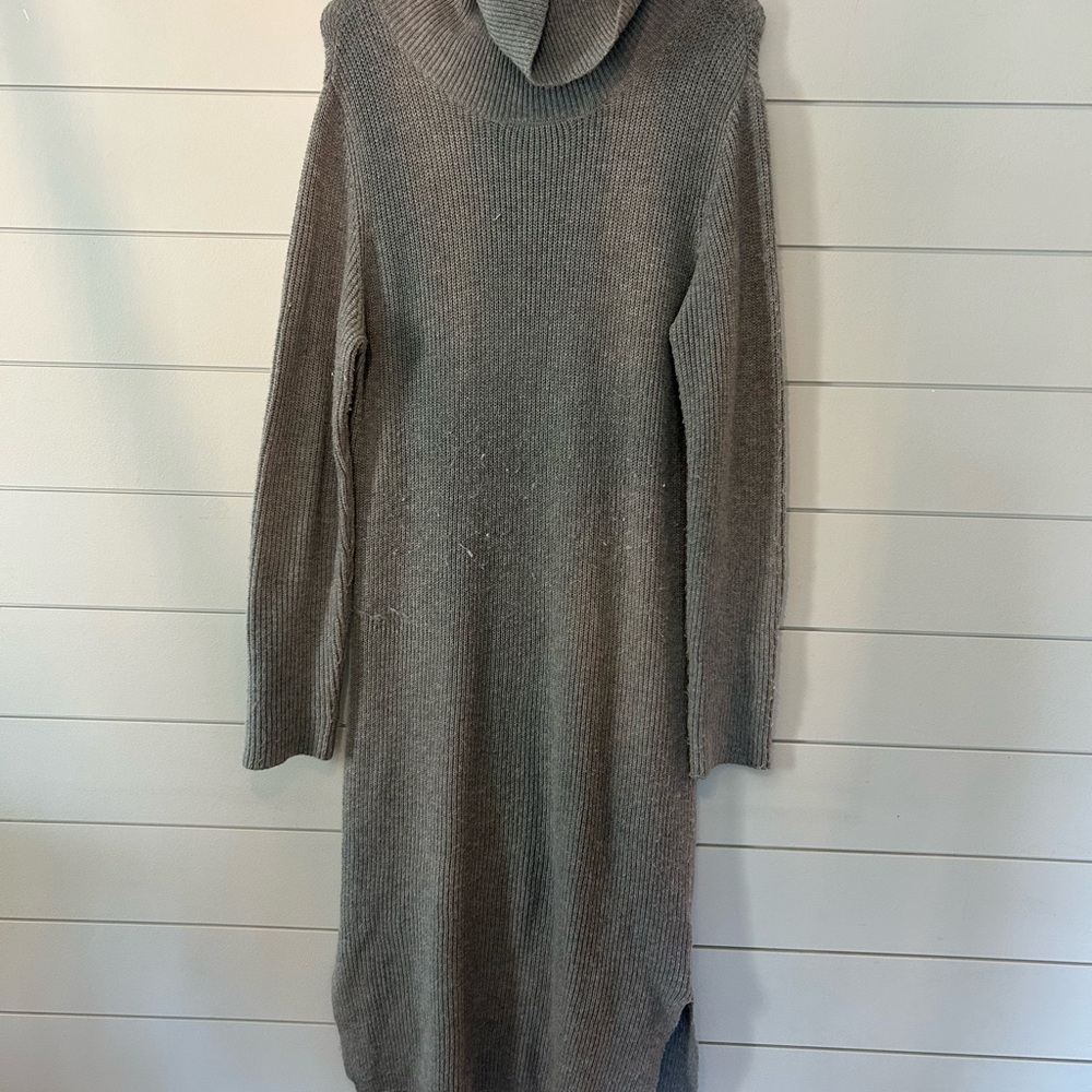Lulu's Charcoal Long Sleeve Dress